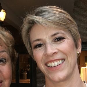 Meet your Posher, Dirceia